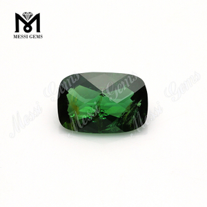 Изумрудно-зеленый драгоценный камень Натуральный оливиновый камень