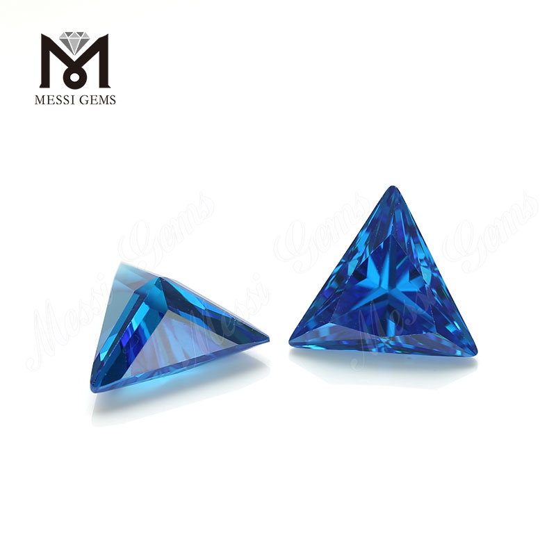 Высококачественная треугольная форма 12*12 мм Голубой топаз CZ Цирконий Камень Цена