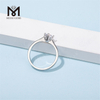 Помолвочное кольцо Messi Gems круглой огранки из серебра 925 пробы с муассанитом 1 карат