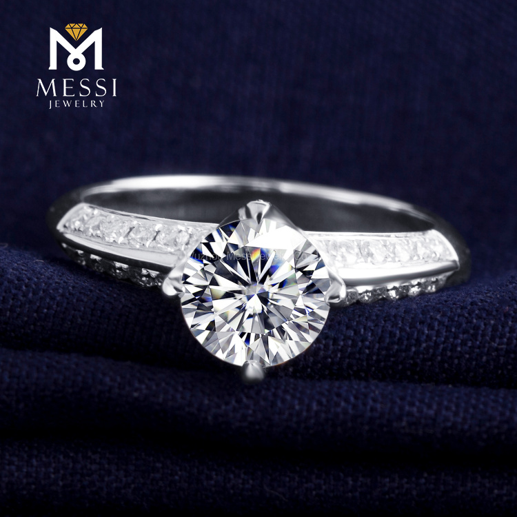 Модное моисанитное обручальное кольцо для женщин